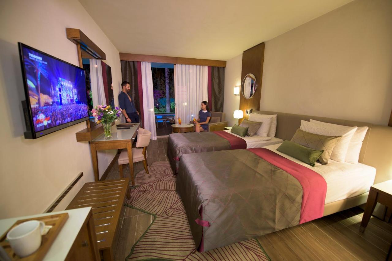 Side Star Elegance Hotel エクステリア 写真