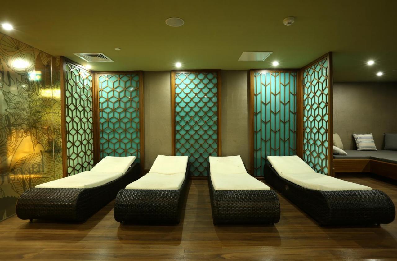 Side Star Elegance Hotel エクステリア 写真